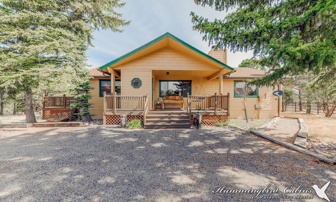 Alto Cabin | Alto Oso Cabin: w/Hot Tub and Pet Friendly