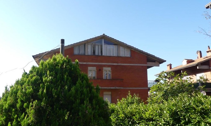 Gubbio Apartment | Amadeus Pinolo