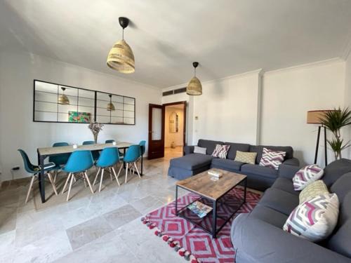 San Roque Apartment | Amador Apartamento Familiar Centro PARKING Amador de los Rios