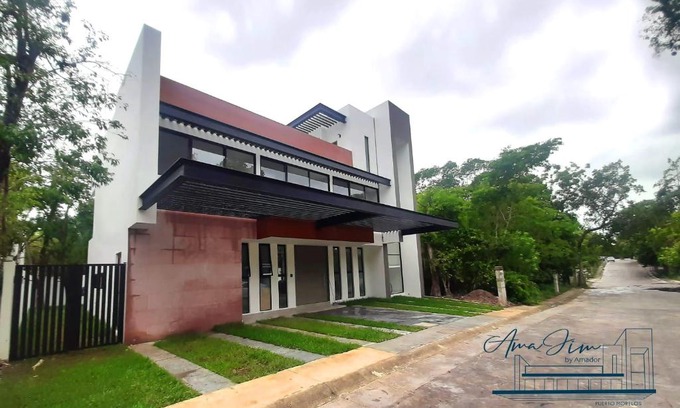 Puerto Morelos Villa | Amajim by amador
