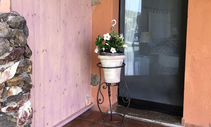 Teulada Apartment | AMALFATAH Studio immersed in the Malfatano countryside near Tuerredda,