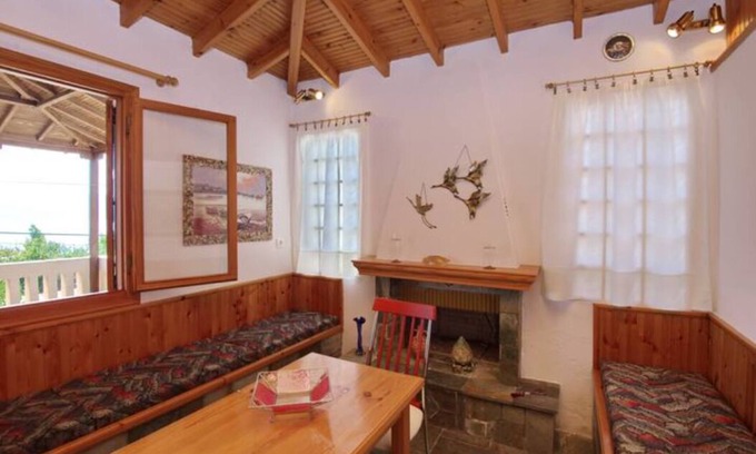 Nimfea Villa | Amaltheia Seaview Villa