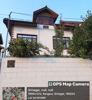 Srinagar House | AMANA HOMESTAy