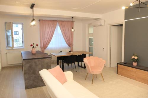Otopeni Apartment | Amazing Apartment Bucharest Airport Self check-in!