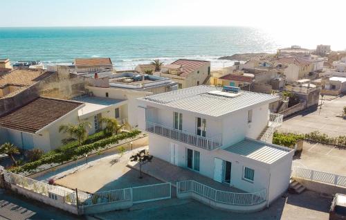 Cava dʼAliga Apartment | Amazing Apartment In Cava D'aliga