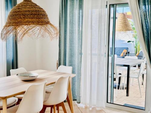 Conceicao e Cabanas de Tavira Apartment | Amazing beach bliss 2br w/private sea view terrace