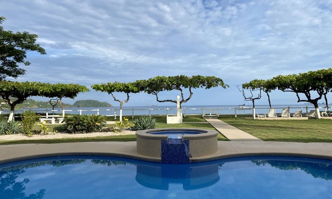 Potrero Condo | Amazing Beach Front Condo w/Pool, Endless Beach, Flamingo/Potrero