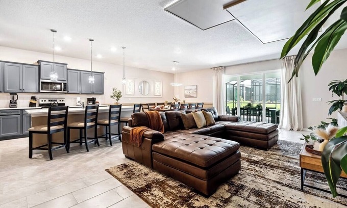 Four Corners House | Amazing, Brand New 10BD/8BR for Up to 28 Guests