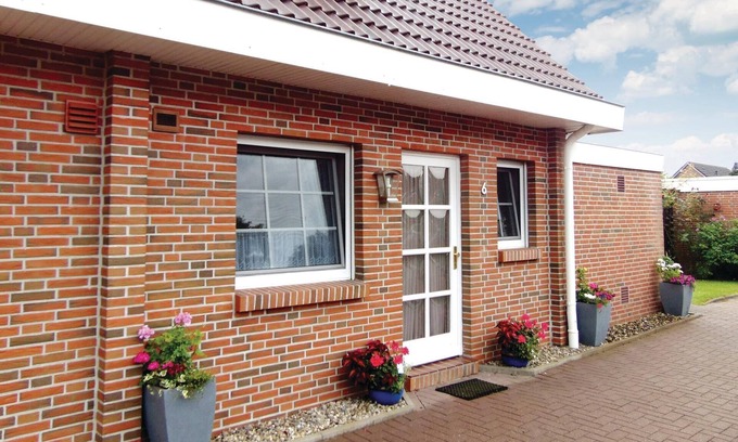 Altfunnixsiel House | Amazing home in Wittmund/Altfunnixsiel