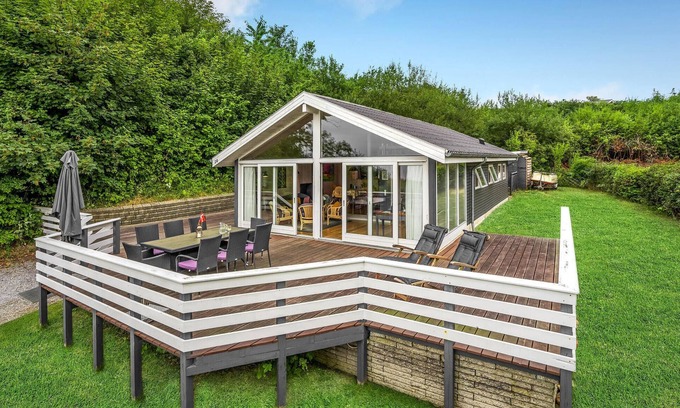 Rendbjerg House | Amazing home in Broager with kitchen