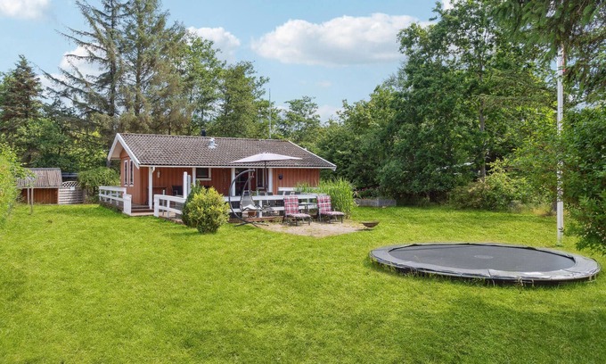 Dannemare House | Amazing home in Dannemare with kitchen