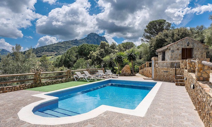 El Gastor House | Amazing home in El Gastor