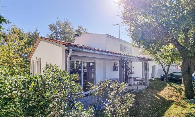 La Bree-les-Bains House | Amazing home in La Bre-les-Bains with WiFi and 4 Bedrooms