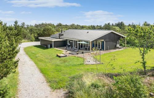 Lodbjerg Hede House | Amazing Home In Ringkøbing With Sauna