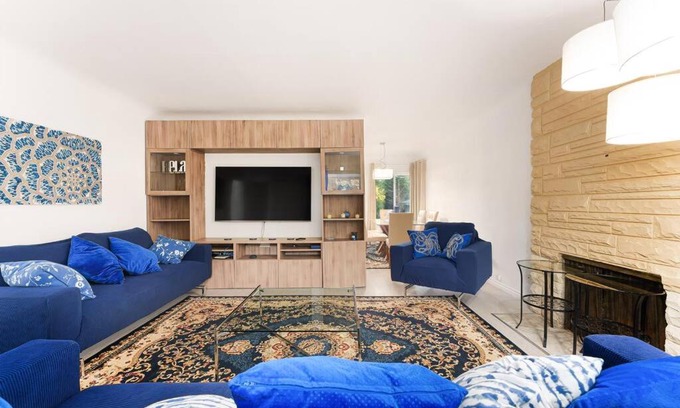 South Cambie House | Amazing House In The Heart Of Vancouver DT/YVR/UBC