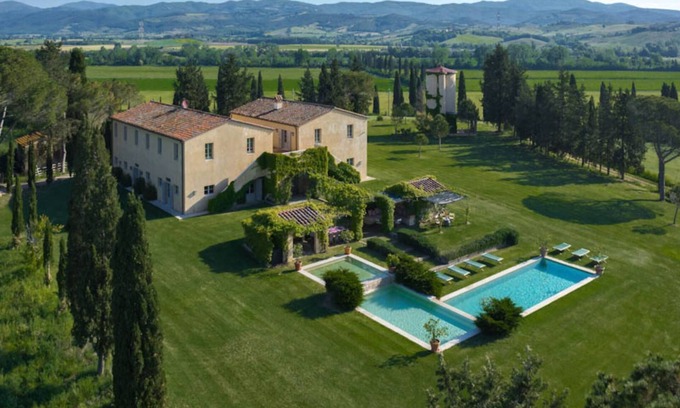 Gavorrano Villa | Amazing Luxury Villa at 15 minutes from the seaside