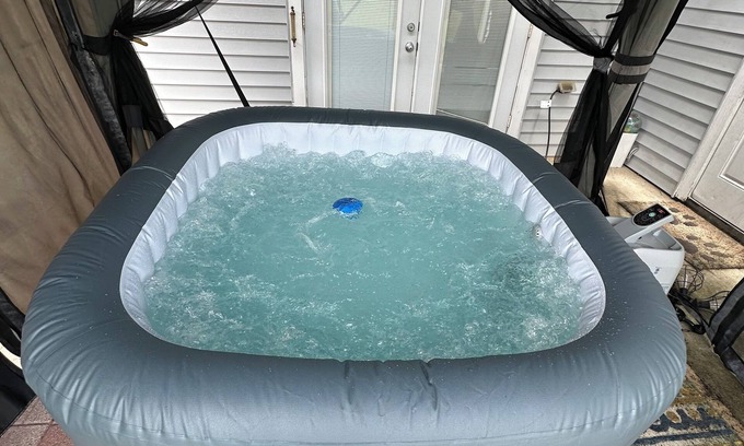 Florida Shores House | Amazing "NEW" Cottage Hot Tub Minutes To Beaches - Coastal Comfort Awaits
