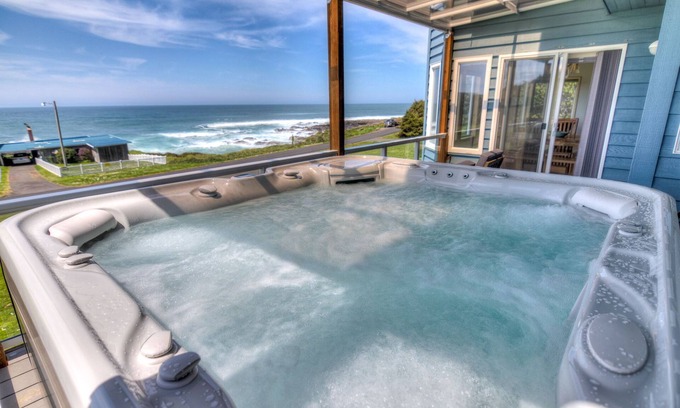 Yachats House | Amazing Ocean Views in Yachats! Modern Decor! Dog Friendly!