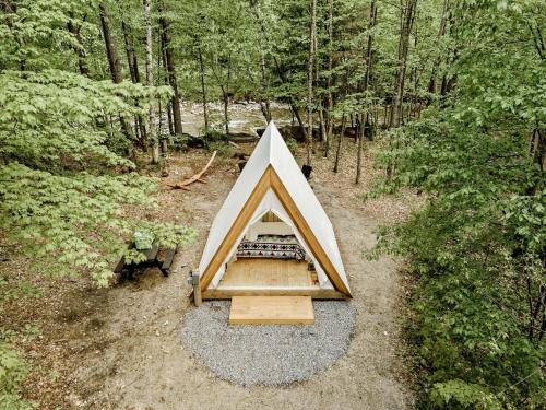 North Woodstock Other | Amazing Safari Tent Close to Lake in North Woodstock, New Hampshire