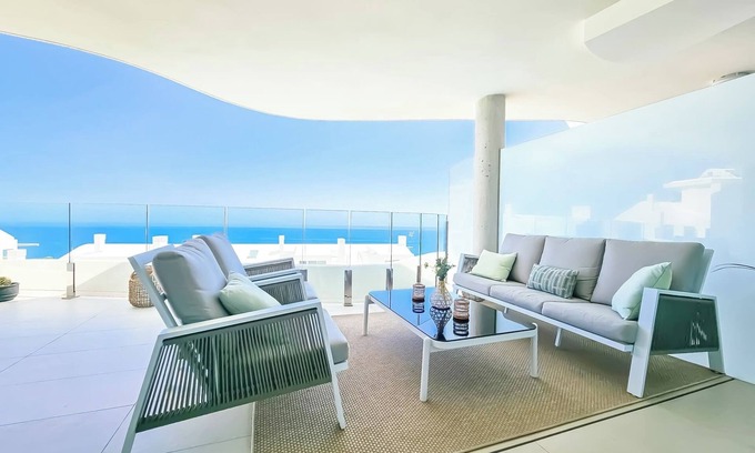 La Capellania Apartment | Amazing sea views Stupa hills