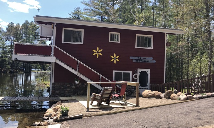 Star Lake Resort | Amazing Unique Boathouse! Come Relax And Enjoy!