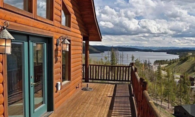 Grand Lake Cabin | Amazing Views of Shadow Mnt/lake,firepit,3br/2ba Cozy Cabin in Grand Lk,sleeps6