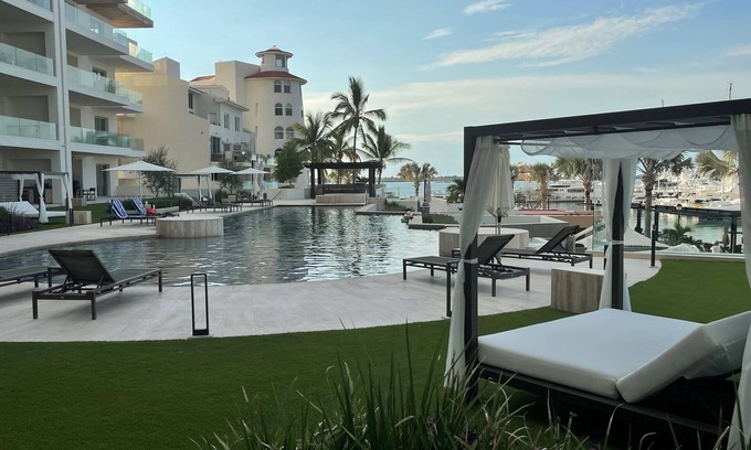 La Paz Apartment | Amazing Vista Coral Condo