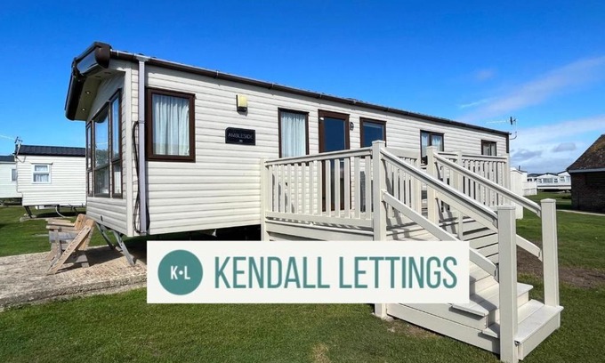 Selsey House | Amble Retreat, Seal Bay Resort