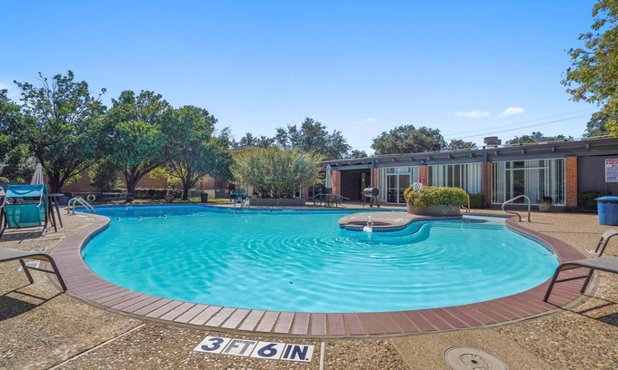 North Arlington Condo | Amegee Luxury Condo