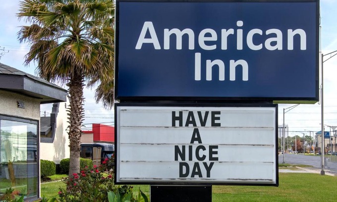 Mid City North Hotel | American Inn