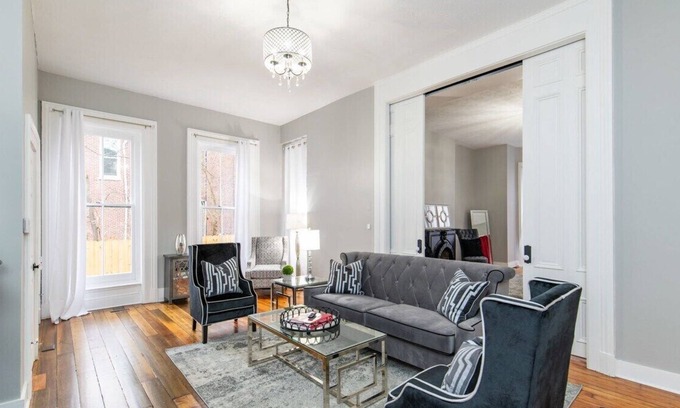 Georgetown Apartment | American Pharoah-Horse Park 11min/Walk Downtown