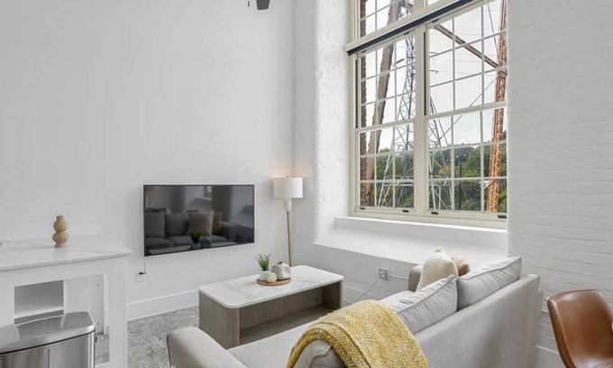 Sans Souci Apartment | AmericanSpinningMill 1BD 10