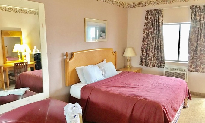 Livonia Hotel | Americas Best Value Inn Livonia Detroit