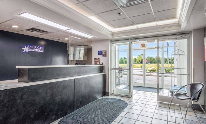 Knoxville Hotel | Americas Best Value Inn - Knoxville East