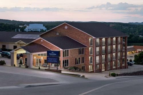 Branson Theater District Hotel | AmericInn by Wyndham Branson & Conference Center