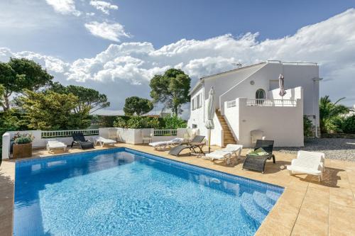 L'Escala House | Amparo