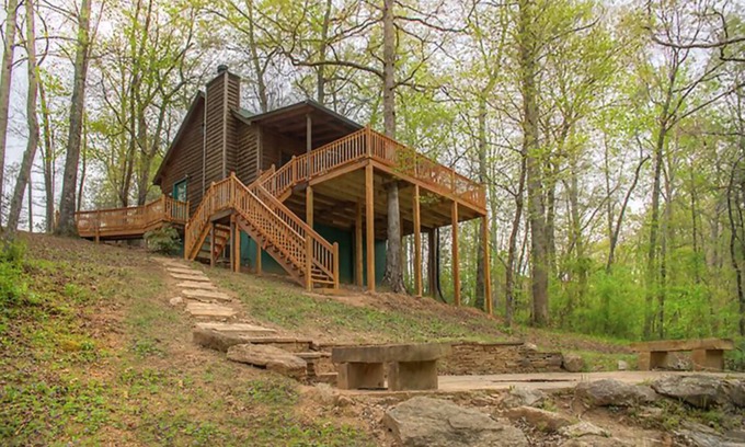 Clarkesville Cabin | Amy's Creek 1| Dog Friendly w/Creekside Views, Covered Deck, Hot Tub, Near Helen