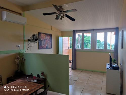 Saint-Joseph Apartment | Anajodrey