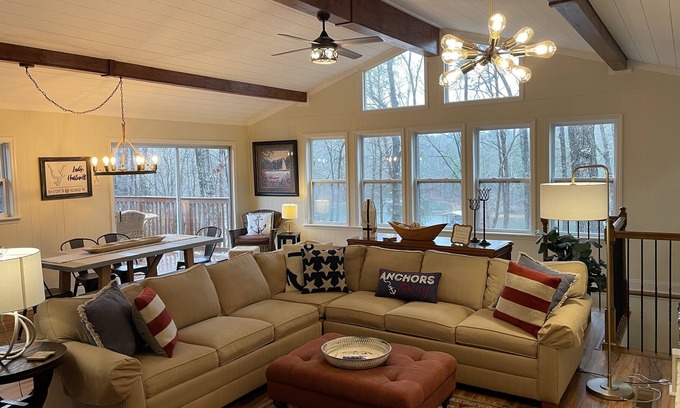 Reed Creek House | Anchors Away On Lake Hartwell Private/Deep Water Dock w/ water mat and 2 kayaks