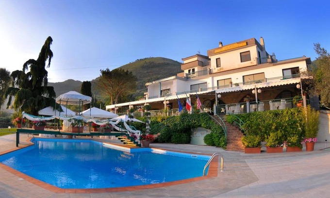 Cava de' Tirreni House | Ancient "CASOLARE ULIVETO" near POMPEI /AMALFI Coast with affiliated POOL