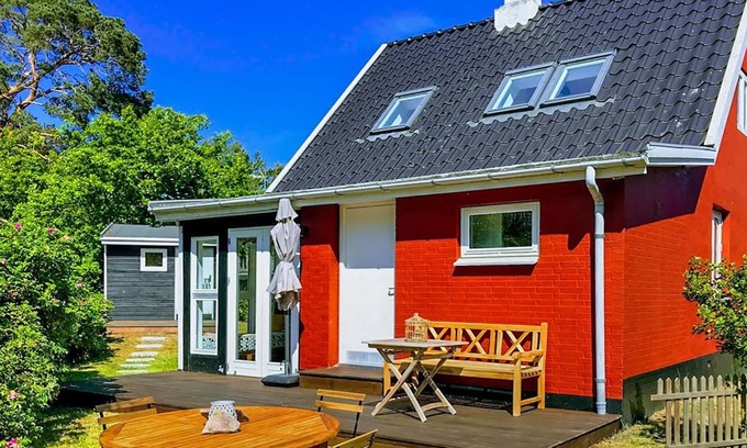 Bedegaard House | "Anemette" - 100m from the sea by Interhome