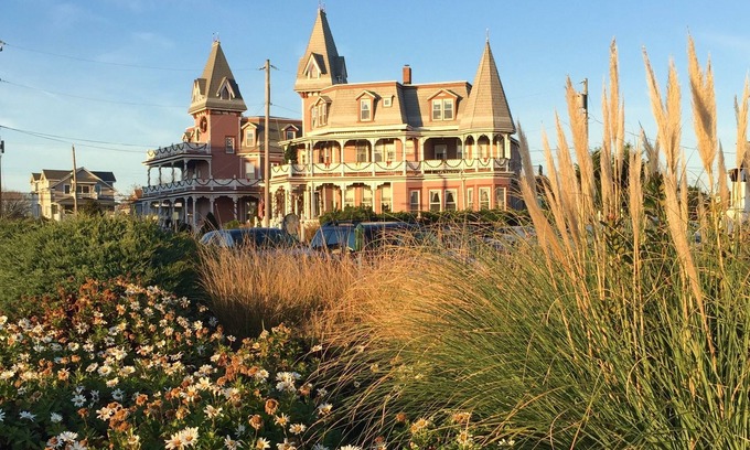 Cape May Bed & Breakfast | Angel of the Sea