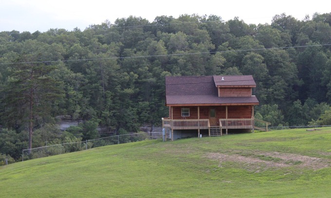 Beattyville House | Angel's Retreat: NEW Cabin close to Red River Gorge Area