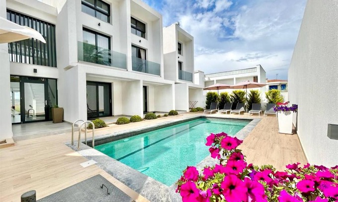 Kallithea Apartment | Angela Luxury Apartment Kallithea 3 bedrooms 5 guests