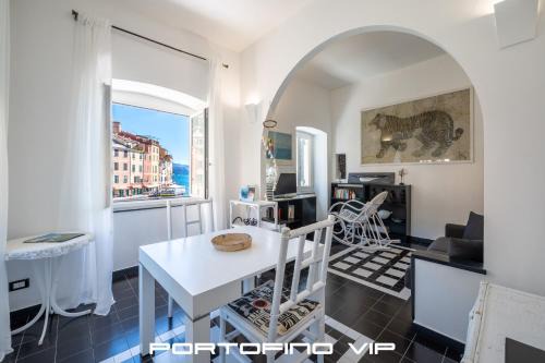 Portofino Apartment | Angolo di mare by PortofinoVip