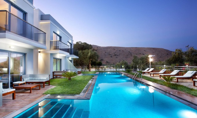 Georgioupolis Hotel | Annas House