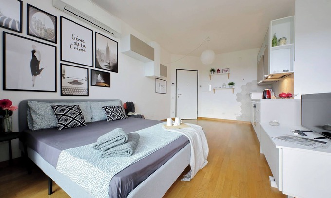 Quartiere XXII Collatino Apartment | Annasole's flat - Studio Apartment, Sleeps 2