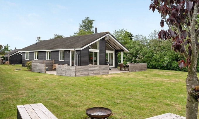 Frederikssund Municipality House | "Annesophie" - 300m to the fjord by Interhome