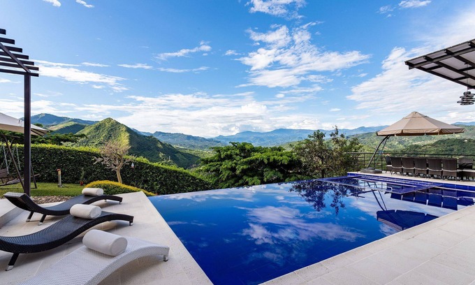 Anapoima Villa | Anp009 - Holiday house with pool and mountain view