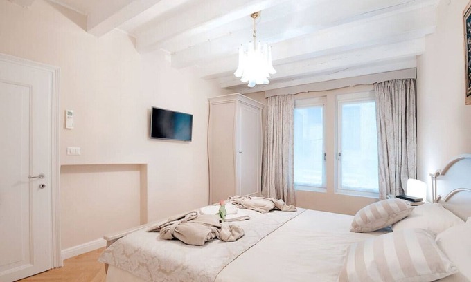 Citta Antica Apartment | ANTICA TORRE ☆Boutique Apartment☆ downtown Verona